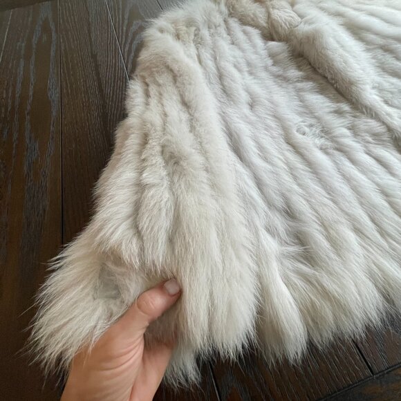 Vintage Saga Genuine Fox Fur Coat made in Finland - Picture 2 of 13